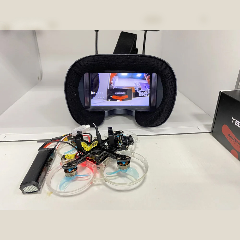 FPV Goggles 008D 5.8G 40CH 4.3 - Skyzone Cobra X V2 Fpv Goggles 评论和价格